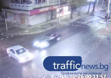 Кадри показват фаталния удар, погубил 18-годишния Спас в центъра на Пловдив