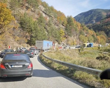 Катастрофа на пътя Смолян - Пловдив, мотоциклетист е загинал