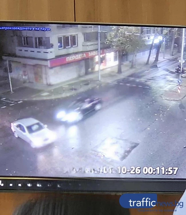 Кадри показват фаталния удар, погубил 18-годишния Спас в центъра на Пловдив