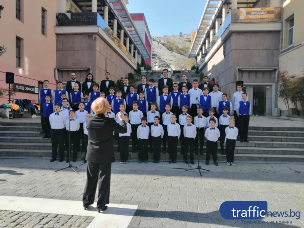 Пловдив чества Деня на народните будители с шествие, концерти и многобройни събития в музеите