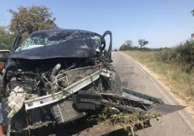 Катастрофа затруднява движението на пътя Пловдив - Карлово