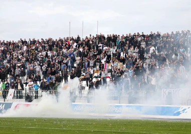 За втори път прекратяват дербито на Лаута