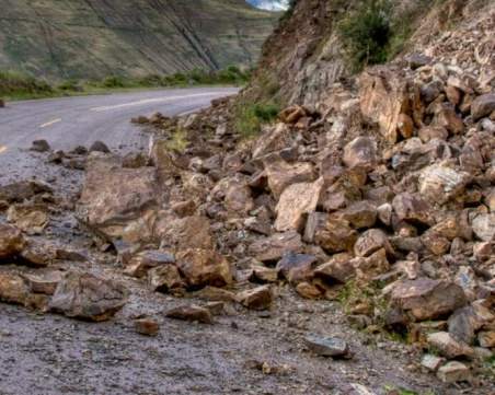 При свлачище в Кения загинаха 21 души, а над 30 са в неизвестност