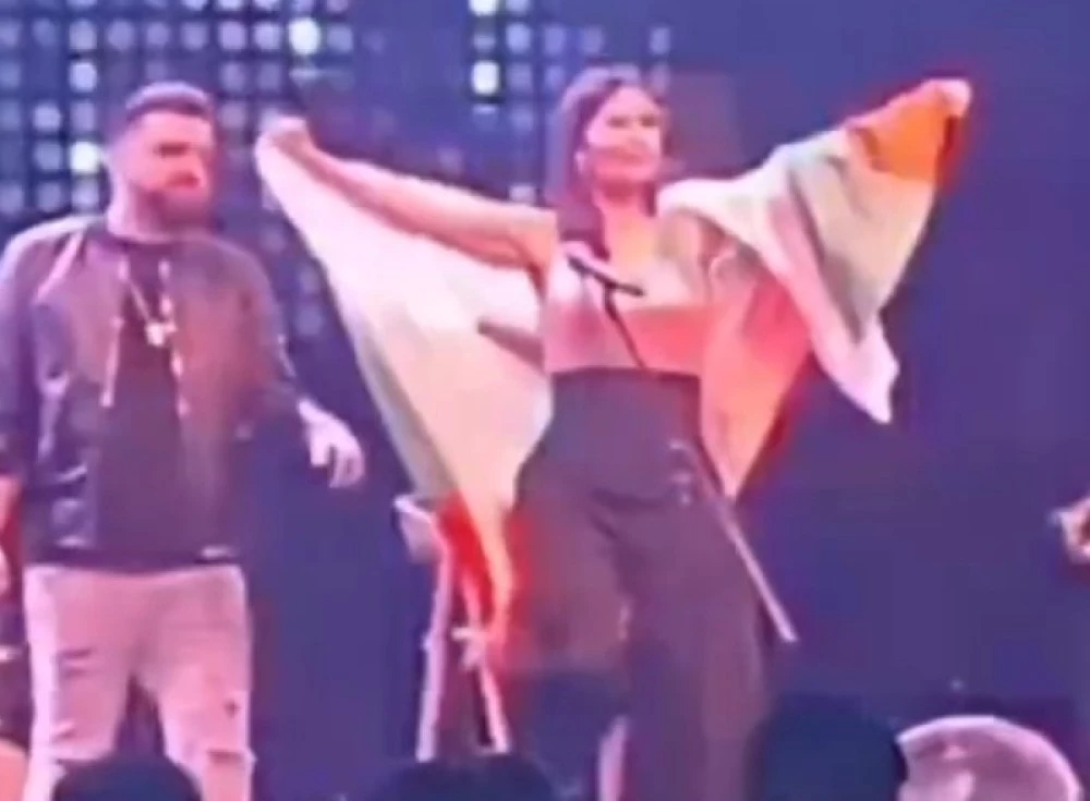 Скандал спря концерта на Цеца Величкович в Северна Македония заради българското знаме ВИДЕО