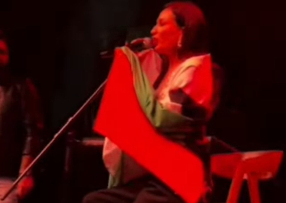 Цеца след скандала с българския флаг: С радост приемам всяко знаме, няма нищо необичайно