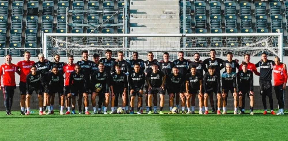 Локо с официално изявление след дербито: Иска глоба и отнемане на точки на Ботев