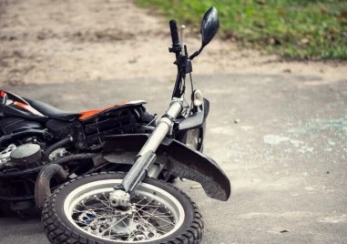 Почина 16-годишният моторист, катастрофирал край язовир Пясъчник