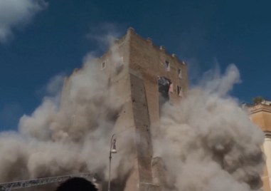 Рухна историческа кула в центъра на Рим ВИДЕО