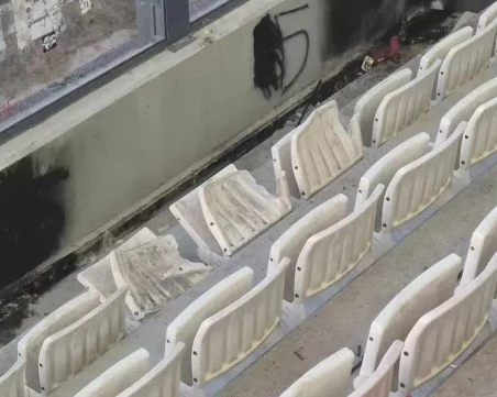 Без задържани за инцидента на дербито между Локо и Ботев, обследват стадиона за щети