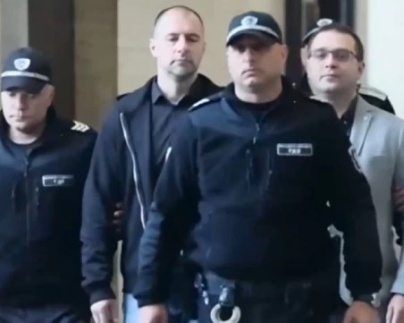 Адокатът на обвинения с Коцев Йордан Кателиев иска прекратяване на разследването