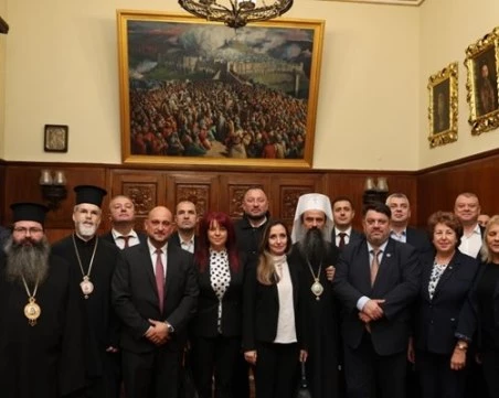 Патриархът се срещна с БСП – обсъдиха предмета „Добродетели и религии