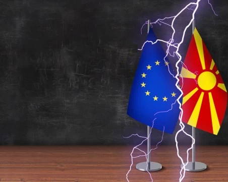 Северномакедонският президент: ЕС ни скъса мрежата, няма да играем футбол с Фон Дер Лайен