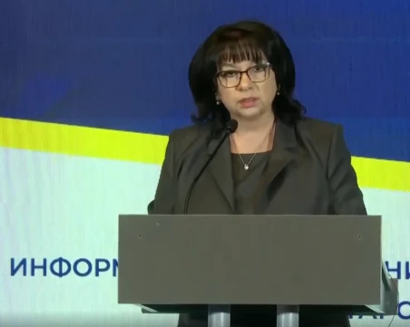 Теменужка Петкова: За 3 години България не направи нищо, за да усвои в пълен обем парите по ПВУ