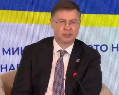 Валдис Домбровскис: България върви по план към приемането на еврото