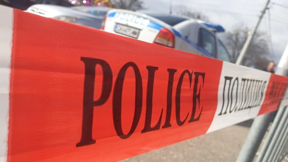 Намериха трупа на 42-годишен мъж във Варна – приятел го задушил до смърт