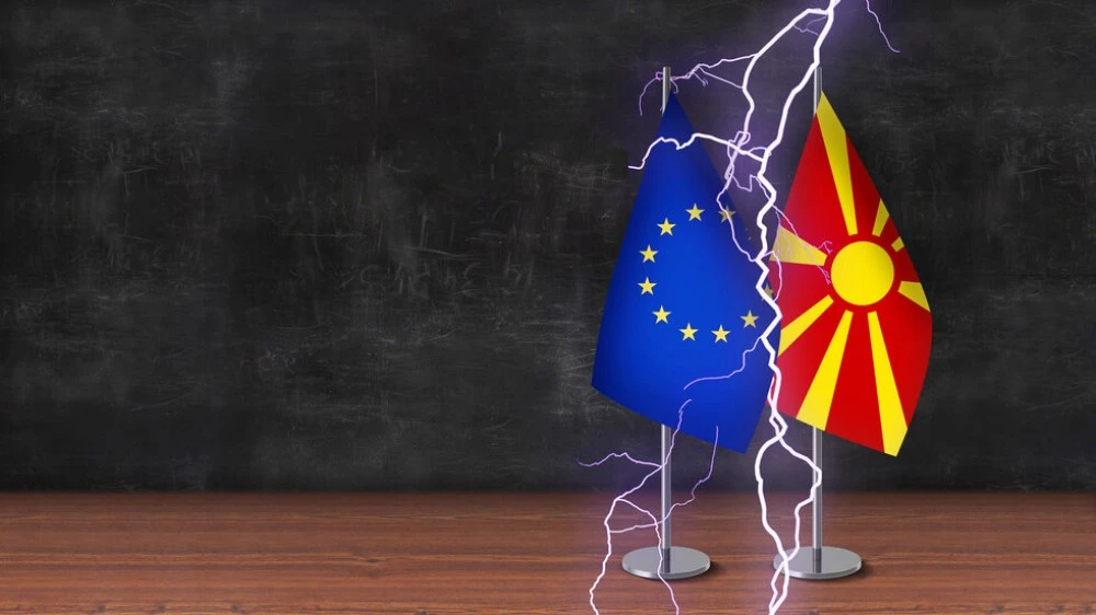 Северномакедонският президент: ЕС ни скъса мрежата, няма да играем футбол с Фон Дер Лайен