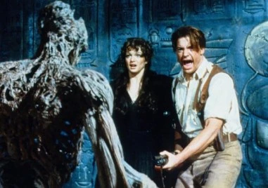 Брендън Фрейзър и Рейчъл Вайс се завръщат с Мумията 4”