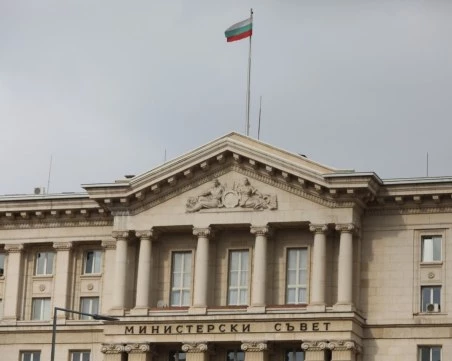 Отнемат колите на пияни шофьори и трафикантите на хора