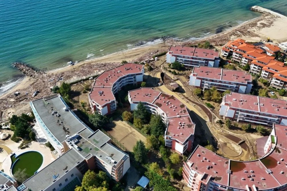 Водата в част от „Елените