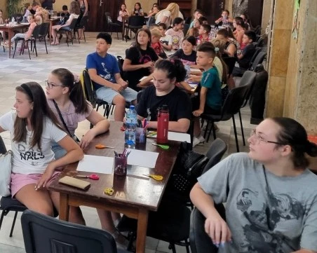 Асеновградчани се състезават в публична реч