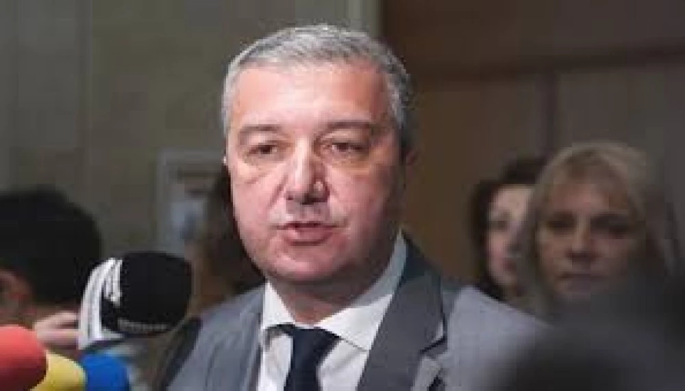 БСП настоява за премахване на плоския данък