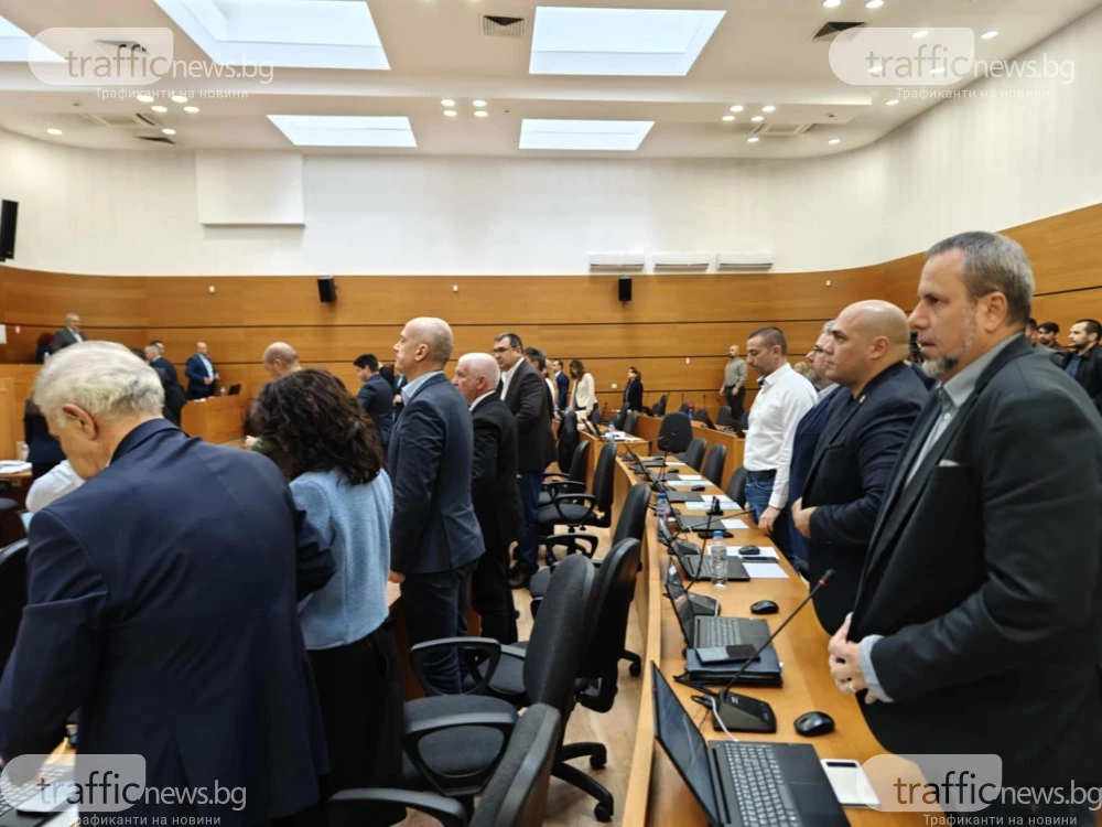 Общинският съвет единодушно подкрепи награждаването на Матей Матеев и Иван Странджев