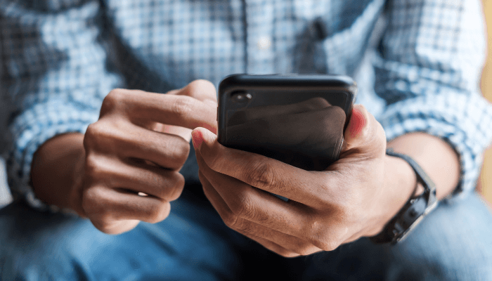 Отказваме се от договор с мобилните оператори при промяна на цената