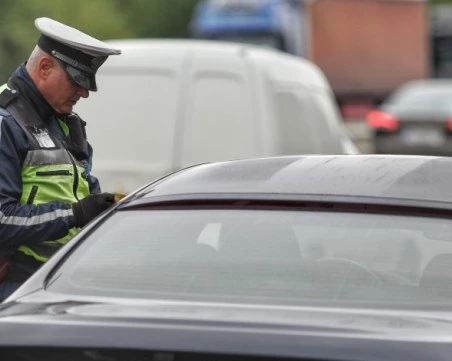 Полицията спипа 17 пияни и 6 дрогирани зад волана