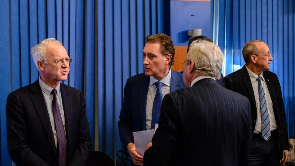 Бизнесът към политиците: Обиждате всички работещи, а те са работодателите ви