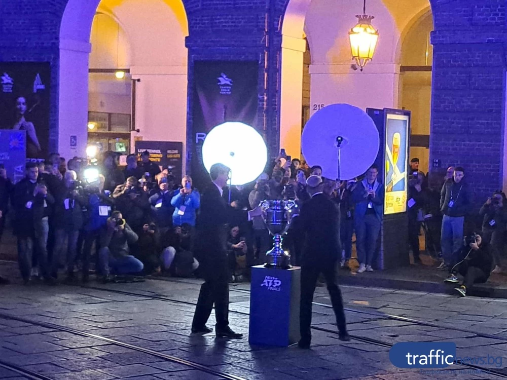 Грандиозно шоу откри финалния Мастърс в Торино