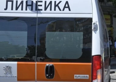 Тежка катастрофа на пътя Казанлък Стара Загора Джип излезе от пътя