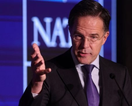 Марк Рюте: Няма нужда от паника, НАТО има силно ядрено възпиране