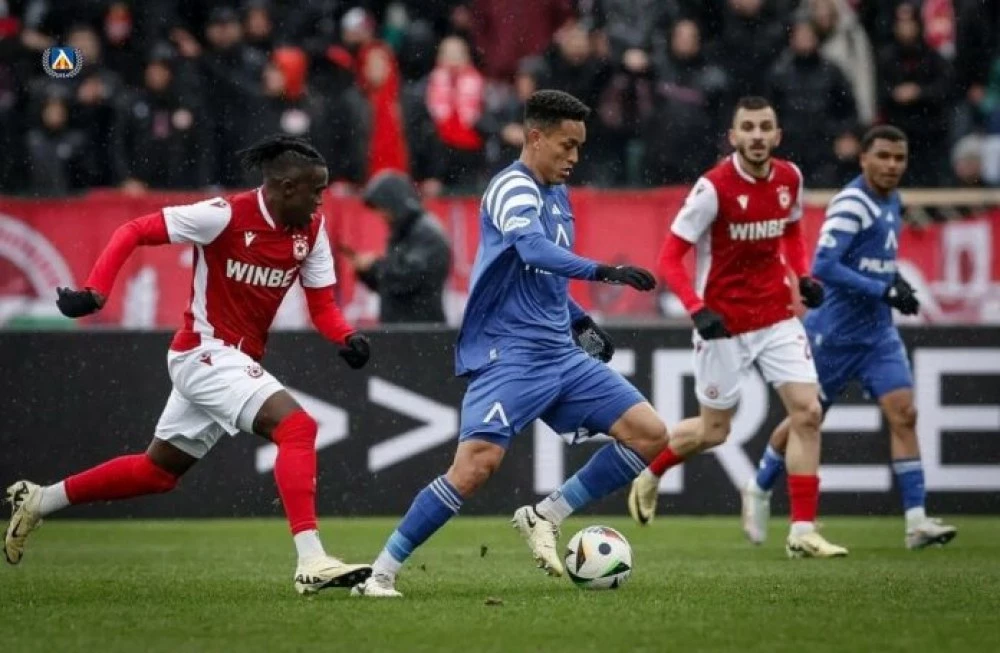 Левски и ЦСКА обявиха съставите за дербито на България