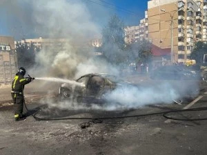 Четирама души са загинали, повредени са и важни енергийни съоръжения след мащабна руска атака в Украйна