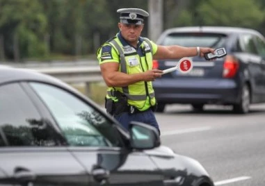 Спипаха 16 пияни и 9 дрогирани шофьори за последното денонощие у нас