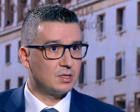 Министърът на икономиката: САЩ ще ни освободят от санкциите срещу „Лукойл