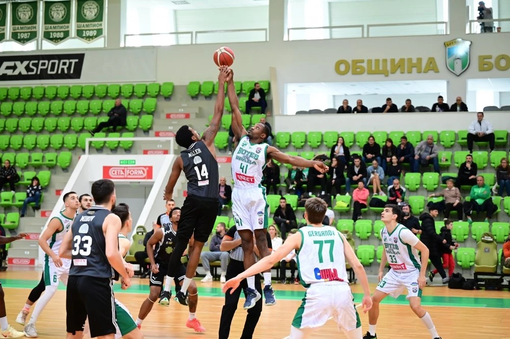 Баскетболният Локомотив загуби изненадващо от Ботев Враца