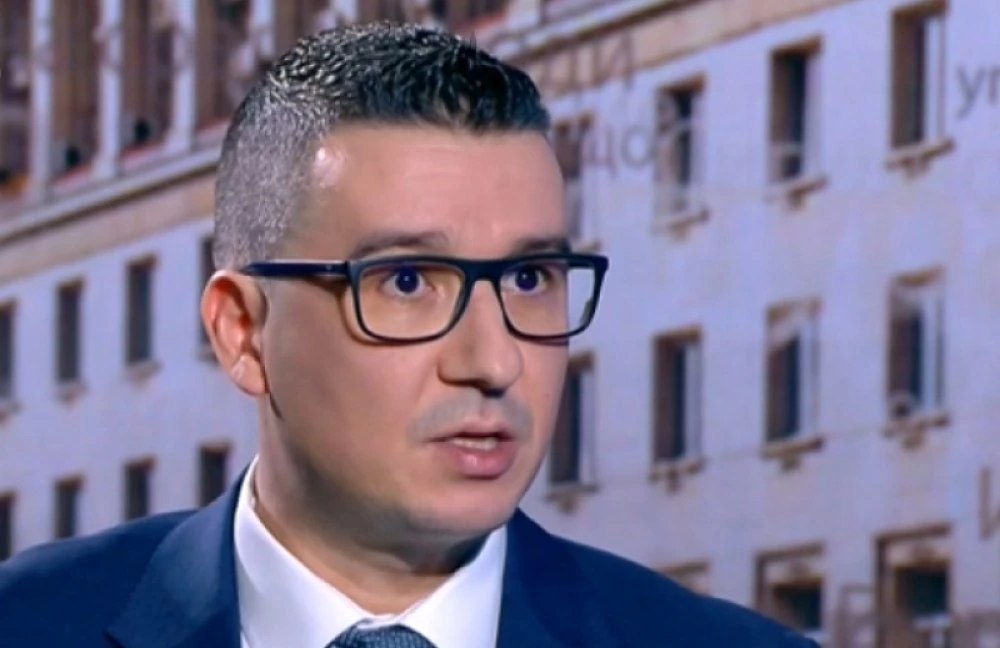 Министърът на икономиката: САЩ ще ни освободят от санкциите срещу „Лукойл