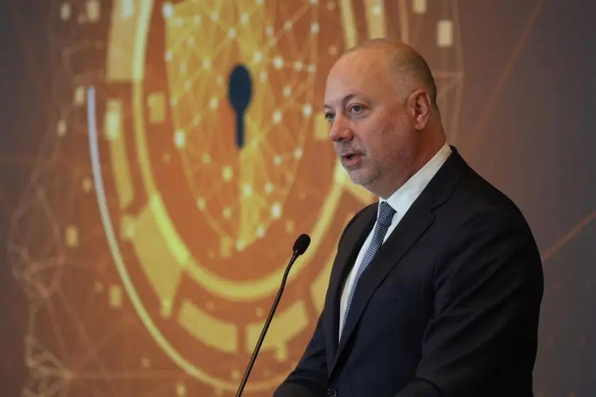 Желязков за особения управител в Лукойл: Има имена, които обсъждаме