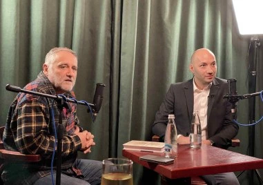 Защо не виреят елитите в България? Александър Секулов и  Димитър Ганев с дискусия по  темата