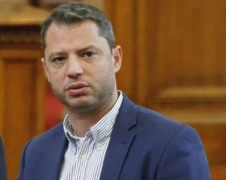 Парламентът прие закон, който урежда санирането на еднофамилни и двуфамилни къщи