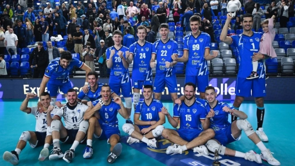 Левски се справи с хървати и е на крачка от групите на Шампионската лига