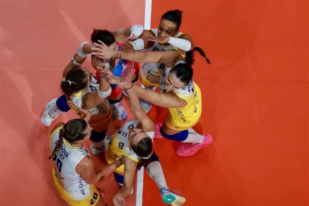 Страхотно! Четири успеха за българските волейболни отбори в евротурнирите