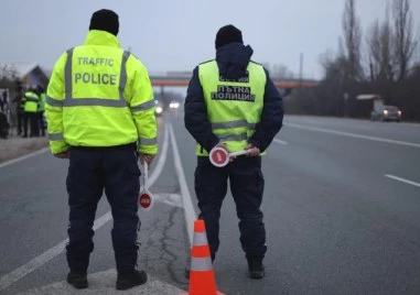 Полицията спипа 28 пияни и 10 дрогирани зад волана за ден