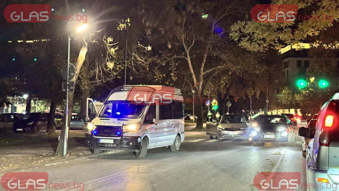 Два автомобила се блъснаха до Братската могила в Пловдив