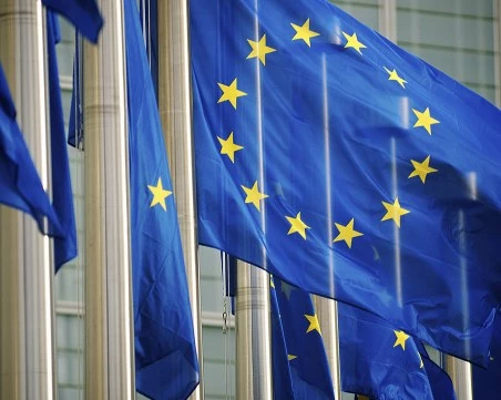 ЕС връща митата за малките пратки