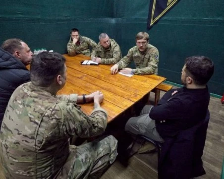 Сирски: Покровск не е обкръжен, но остава основната цел на Русия