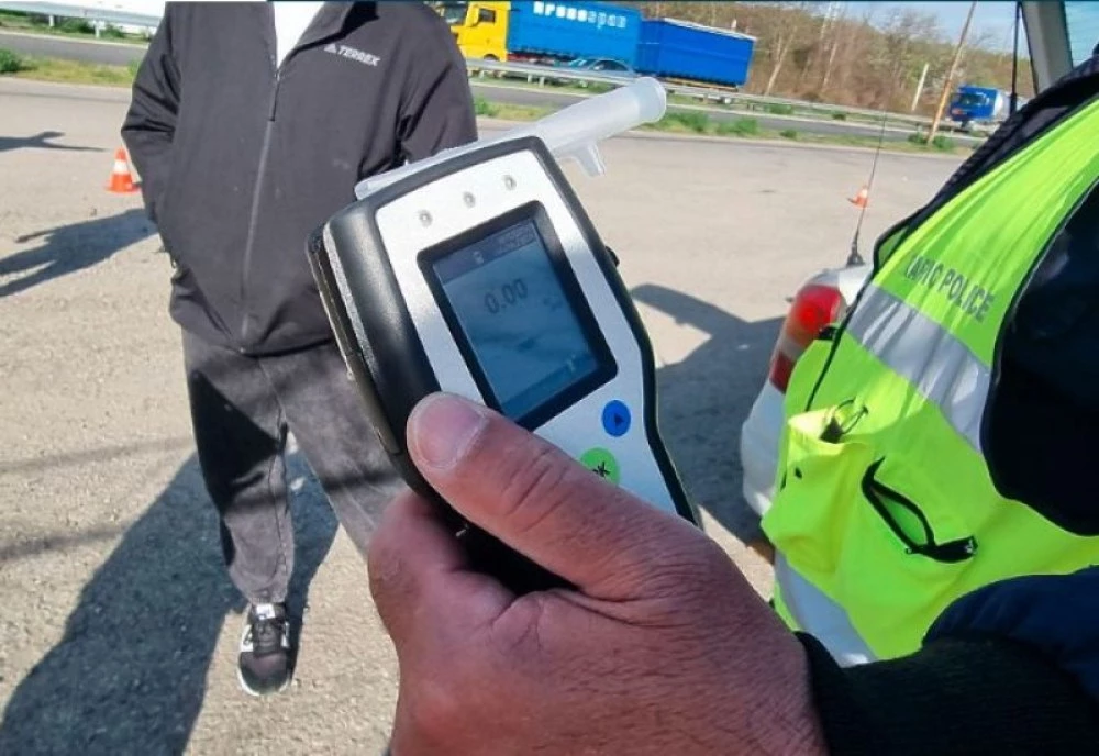 Полицаи от Бургас спипаха 52-годишен шофьор с 3,29 промила алкохол в кръвта