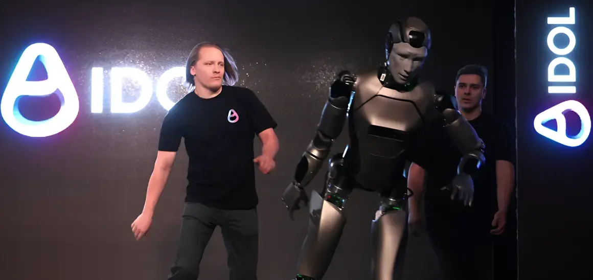 Русия представи хуманоиден робот, той падна на сцената