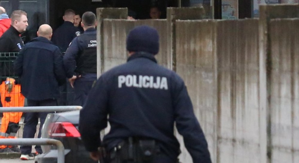 Турски противопожарен самолет се разби в Хърватия, пилотът загина